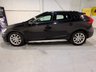 USED 2016 16 VOLVO V40 CROSS COUNTRY 2.0 D2 Pro Hatchback 5dr Diesel Manual Euro 6 (s/s) (120 ps) 9 SERVICES-&pound;20 TAX-SAT NAV-DAB-LEATHER-PARKING SENSORS-BLUETOOTH