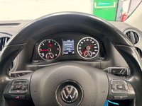 USED 2013 13 VOLKSWAGEN TIGUAN 2.0 TDI BlueMotion Tech SE DSG 4WD Euro 5 (s/s) 5dr Tow Bar