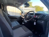 USED 2024 74 VAUXHALL VIVARO PRIME L1 SWB 6 SEAT DOUBLE CAB VAN 2.0 TURBO D 145PS Vauxhall Warranty Till December 2027, Higher Specification Prime Model With Air Con, Touchscreen, Rear Parking Sensors & Much More!