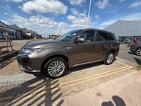 USED 2019 19 MITSUBISHI OUTLANDER 2.4h TwinMotor 13.8kWh 4h SUV 5dr Petrol Plug-in Hybrid CVT 4WD Euro 6 (s/s) (209 ps) FULL SERVICE HISTORY