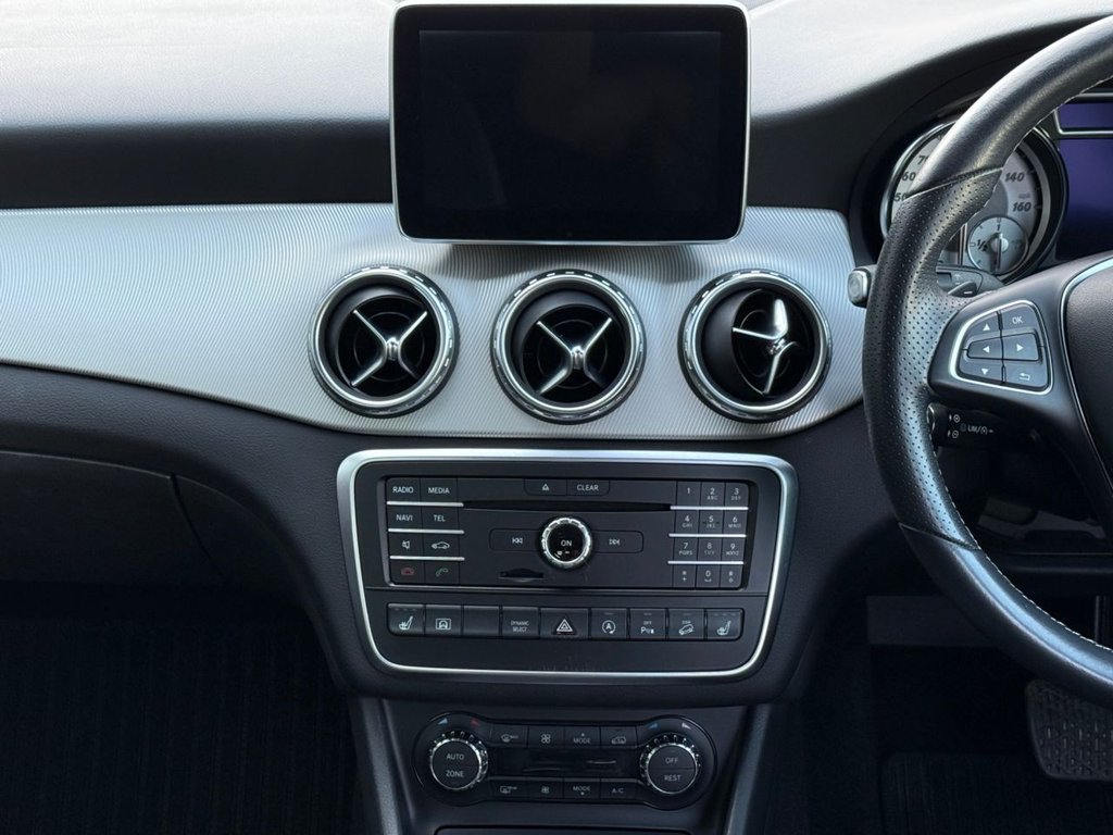 USED 2016 16 MERCEDES-BENZ GLA 2.0 GLA250 Sport (Executive) SUV 5dr Petrol 7G-DCT 4MATIC Euro 6 (s/s) (211 ps) AUTO+FULL HISTORY+PHONE+CRUIS