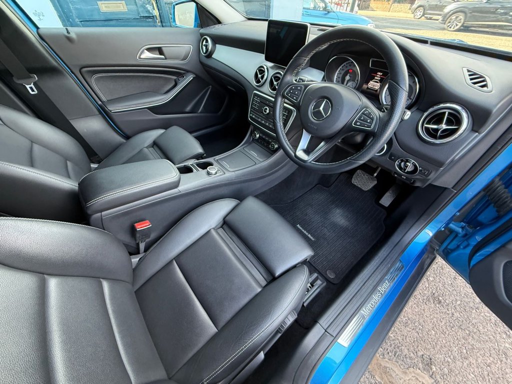 USED 2016 16 MERCEDES-BENZ GLA 2.0 GLA250 Sport (Executive) SUV 5dr Petrol 7G-DCT 4MATIC Euro 6 (s/s) (211 ps) AUTO+FULL HISTORY+PHONE+CRUIS