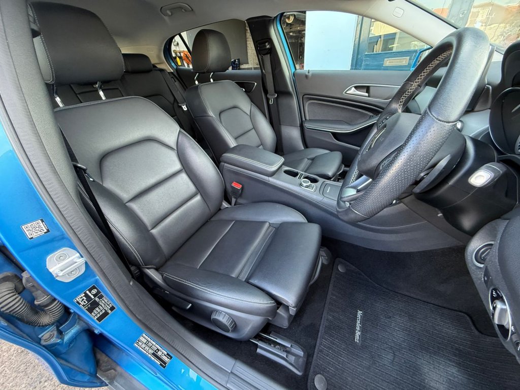 USED 2016 16 MERCEDES-BENZ GLA 2.0 GLA250 Sport (Executive) SUV 5dr Petrol 7G-DCT 4MATIC Euro 6 (s/s) (211 ps) AUTO+FULL HISTORY+PHONE+CRUIS