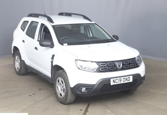 2019 19 DACIA DUSTER 1.6 SCe Essential SUV 5dr Petrol Manual Euro 6 (s/s) (115 ps) MOT July 2027, &pound;200 road tax, 5 Service stamps