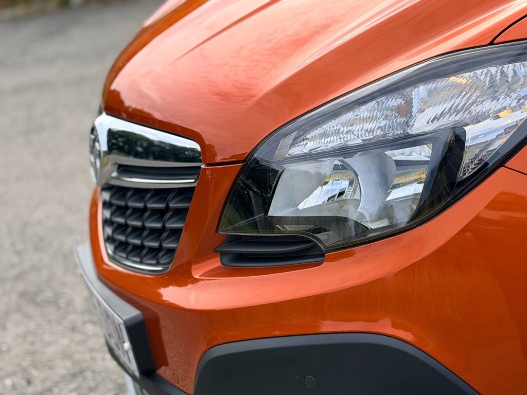 USED 2015 10 VAUXHALL MOKKA 1.6 CDTi SE SUV 5dr Diesel Auto 2WD Euro 6 (136 ps) ** 10 RECORDED SERVICES **
