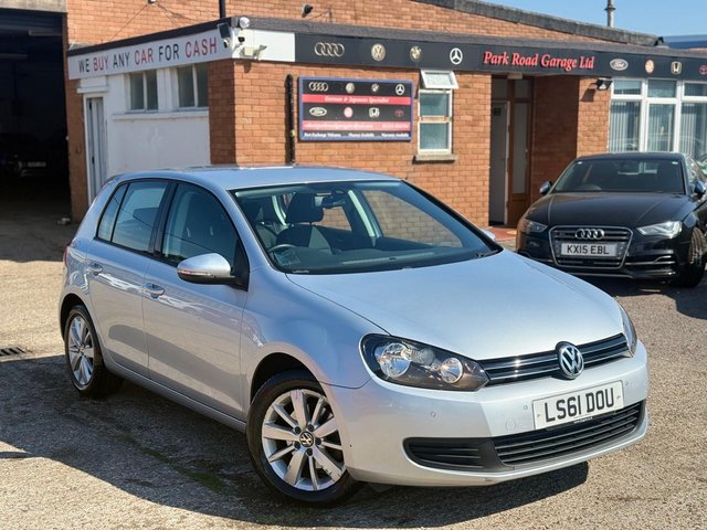 2011 Volkswagen GOLF