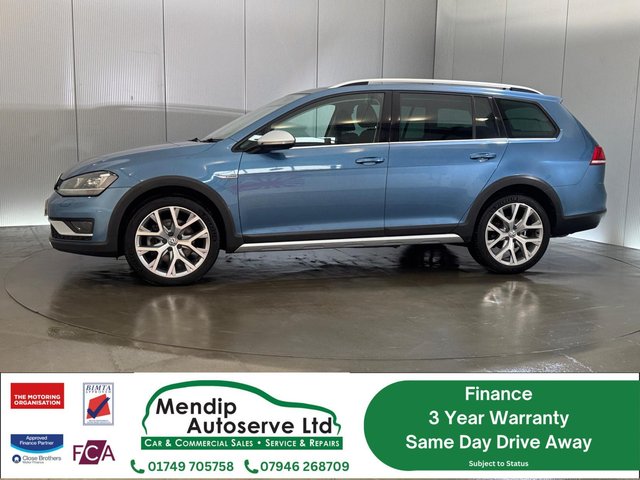 View our VOLKSWAGEN GOLF