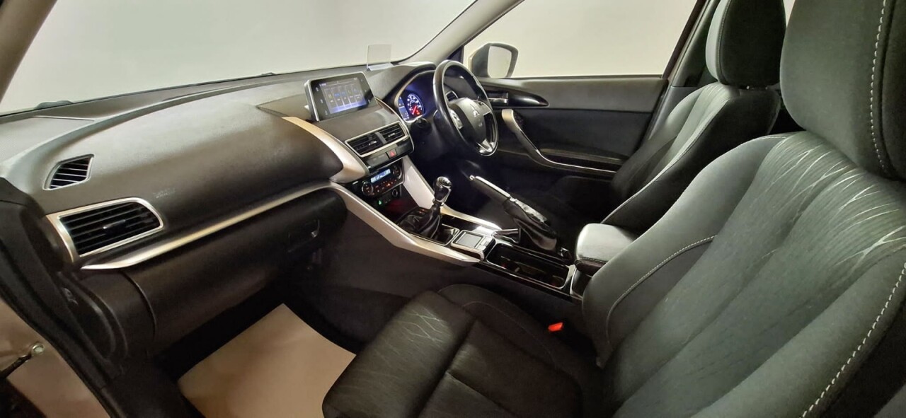 2017 MITSUBISHI ECLIPSE CROSS 1.5T 3 SUV 5dr Petrol Manual Euro 6 (s/s) (163 ps) - vehicle photo 29 for sale on PureCar