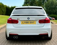 USED 2018 BMW 3 SERIES 2.0 320d M Sport Saloon 4dr Diesel Auto Euro 6 (s/s) (190 ps) 