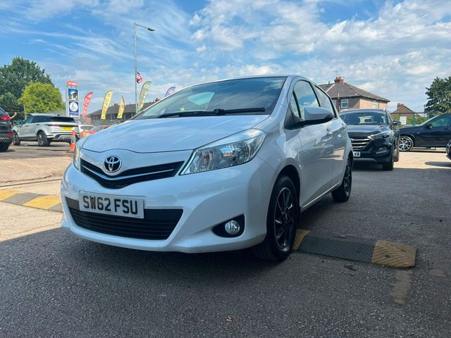 2013 Toyota YARIS