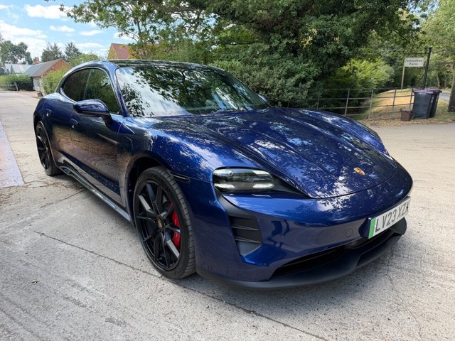 2023 Porsche Taycan