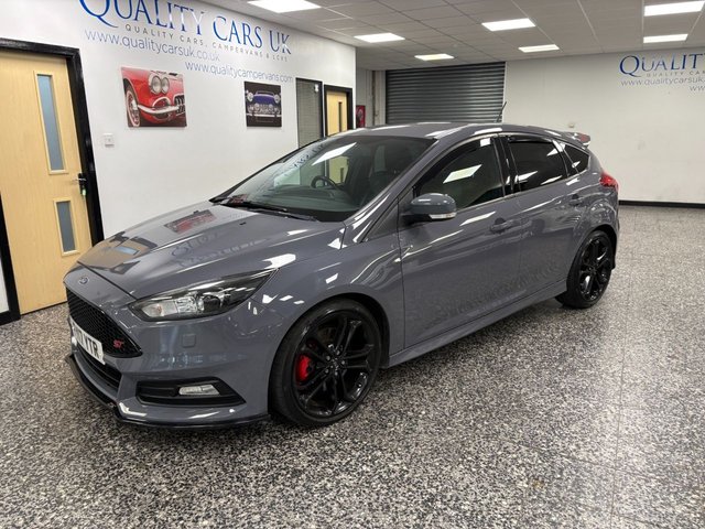 2017 Ford FOCUS