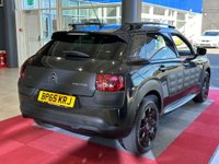 USED 2016 65 CITROEN C4 CACTUS 1.6 BlueHDi Flair Hatchback 5dr Diesel Manual Euro 6 (100 ps) CRUISE CONTROL WITH SPEED LIMITER, REVERSE CAMERA WITH PARKING SENSORS, FULL FIXED PANORAMIC ROOF, STEERING WHEEL MOUNTED CONTROLS, &pound;20 A YEAR TO TAX, 81MPG!