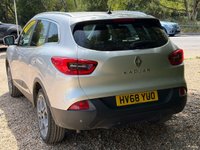 USED 2018 68 RENAULT KADJAR 1.3 TCe Dynamique S Nav SUV 5dr Petrol Manual Euro 6 (s/s) (140 ps) 