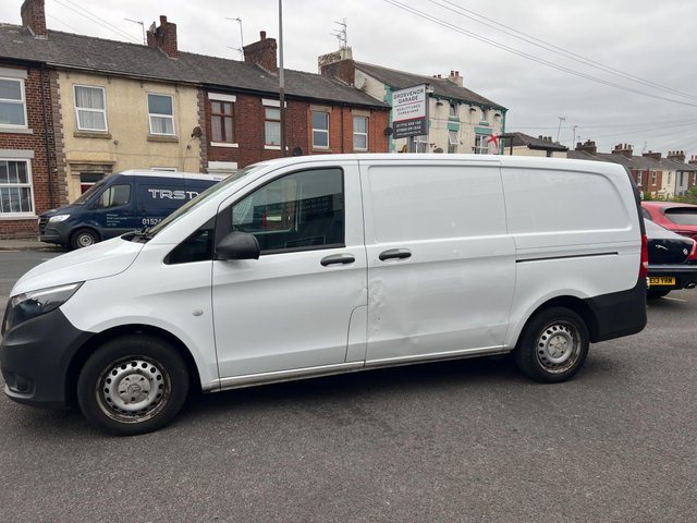 View our MERCEDES-BENZ VITO