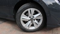 USED 2022 72 VOLKSWAGEN GOLF 1.5 eTSI MHEV Life Hatchback 5dr Petrol Hybrid DSG Euro 6 (s/s) (150 ps) 
