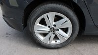 USED 2022 72 VOLKSWAGEN GOLF 1.5 eTSI MHEV Life Hatchback 5dr Petrol Hybrid DSG Euro 6 (s/s) (150 ps) 