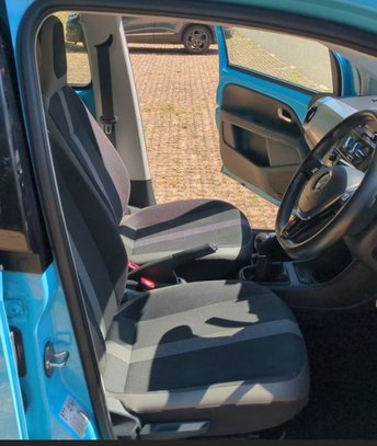 View our VOLKSWAGEN UP!
