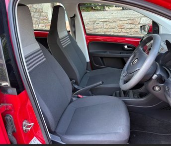 View our VOLKSWAGEN UP!
