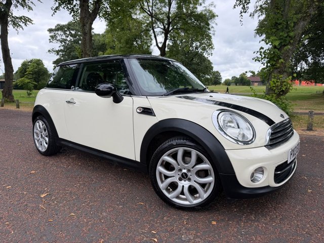 2013 MINI HATCH
