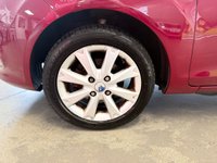 USED 2011 60 FORD FIESTA 1.4 Zetec Hatchback 5dr Petrol Manual (133 g/km, 94 bhp) 8 SERVICE STAMPS WITH NEW CAMBELT!