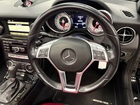 USED 2011 61 MERCEDES-BENZ SLK 1.8 SLK200 BlueEfficiency AMG Sport Edition 125 Convertible 2dr Petrol G-Tronic+ Euro 5 (s/s) (184 ps) 