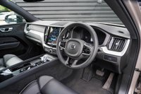 USED 2023 23 VOLVO XC60 2.0 B5 MHEV Plus Auto AWD Euro 6 (s/s) 5dr Full Volvo Service His/1 Owner