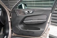 USED 2023 23 VOLVO XC60 2.0 B5 MHEV Plus Auto AWD Euro 6 (s/s) 5dr Full Volvo Service His/1 Owner
