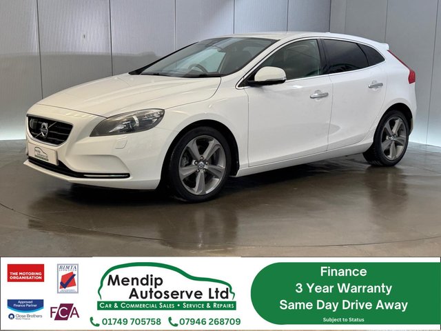 View our VOLVO V40