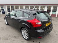 USED 2014 14 FORD FOCUS 1.6 Titanium Navigator Hatchback 5dr Petrol Powershift Euro 5 (125 ps) AUTOMATC only 33,000 miles 12 service stamps