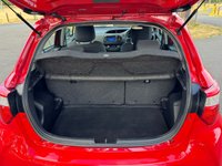 USED 2019 19 TOYOTA YARIS 1.5 VVT-h Icon Tech Hatchback 5dr Petrol Hybrid E-CVT Euro 6 (s/s) (100 ps) 