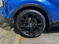 USED 2019 19 TOYOTA C-HR 1.8 VVT-h Dynamic SUV 5dr Petrol Hybrid CVT Euro 6 (s/s) (122 ps) Only 2 Owners from Brand New