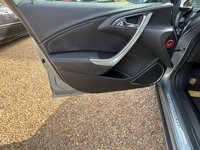 USED 2010 60 VAUXHALL ASTRA 1.6 16v SE Hatchback 5dr Petrol Manual Euro 5 (115 ps) ABS AND AIR CON