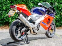 USED 2000 W APRILIA RSV 1000 1000 MILLE Classic Mille in the best colour. Finance. Nationwide delivery.