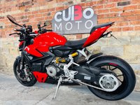 USED 2022 72 DUCATI Streetfighter V2 955 Service History