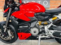 USED 2022 72 DUCATI Streetfighter V2 955 Service History