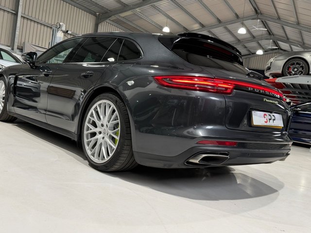 View our PORSCHE PANAMERA