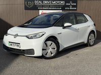 USED 2021 71 VOLKSWAGEN ID.3 Pro Performance 58kWh Life Hatchback 5dr Electric Auto (204 ps) 