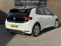USED 2021 71 VOLKSWAGEN ID.3 Pro Performance 58kWh Life Hatchback 5dr Electric Auto (204 ps) 