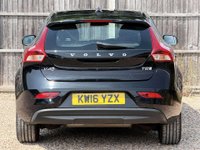 USED 2016 16 VOLVO V40 1.5 V40 Inscription T2 Auto 5dr Long MOT Sat Nav Parking Senso