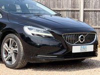 USED 2016 16 VOLVO V40 1.5 V40 Inscription T2 Auto 5dr Long MOT Sat Nav Parking Senso