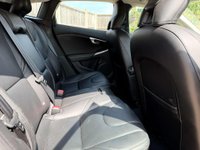 USED 2016 16 VOLVO V40 1.5 V40 Inscription T2 Auto 5dr Long MOT Sat Nav Parking Senso