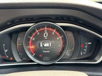 USED 2016 16 VOLVO V40 1.5 V40 Inscription T2 Auto 5dr Long MOT Sat Nav Parking Senso