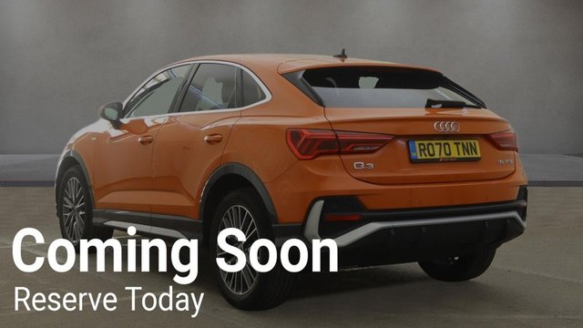 View our AUDI Q3