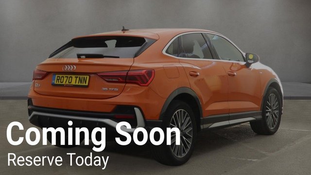 View our AUDI Q3