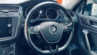 USED 2017 67 VOLKSWAGEN TIGUAN 2.0 TDI SE Navigation SUV 5dr Diesel Manual Euro 6 (s/s) (150 ps) 