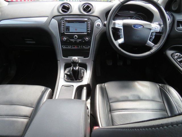 View our FORD MONDEO