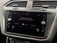 USED 2018 68 VOLKSWAGEN TIGUAN 2.0 TDI SE Navigation SUV 5dr Diesel Manual Euro 6 (s/s) (150 ps) BLUETOOTH, CLIMATE, USB, 12m MOT