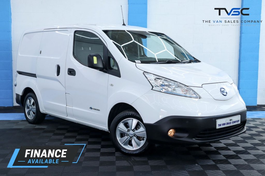 2020 NISSAN NV200