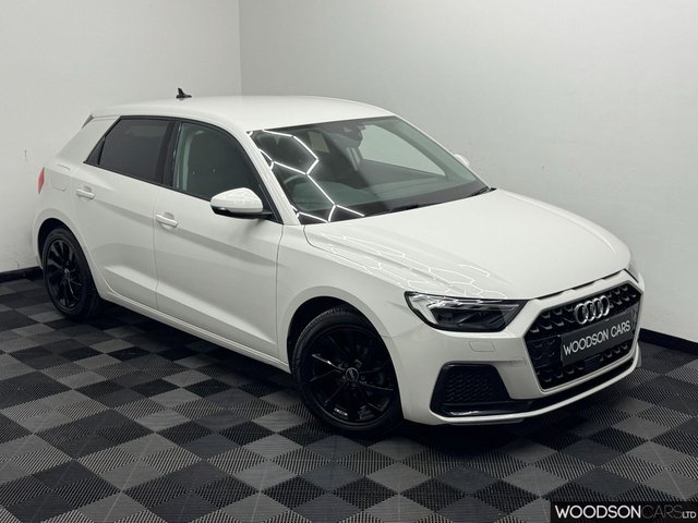 2022 Audi A1
